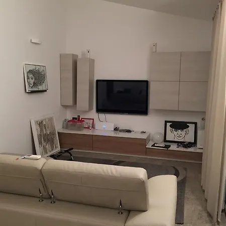 Sardan Centro Apartment *